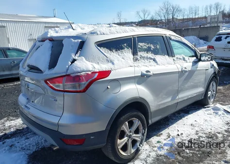 2014 Ford Escape Se z USA, uszkodzony, nr VIN 1FMCU9GX8EUA88526